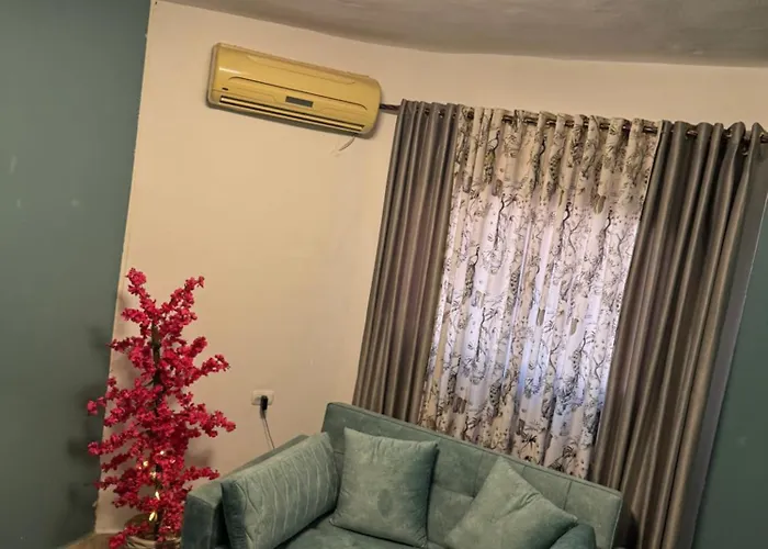 Modernes Komfort Mit Smart Tv & Power W-lan, Strandnaehe In Appartement Hurghada