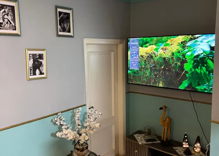 Modernes Komfort Mit Smart Tv & Power W-lan, Strandnaehe In * Hurghada